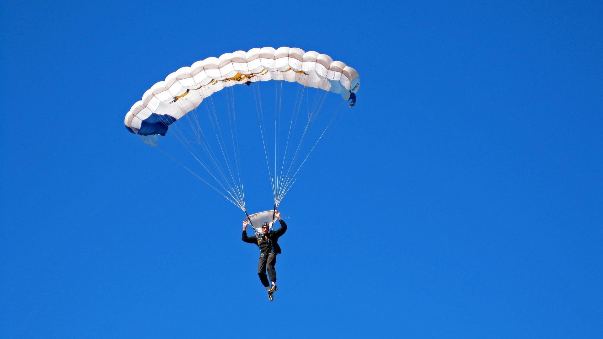 三分球防守方式的演变趋势分析，三分球怎么防守